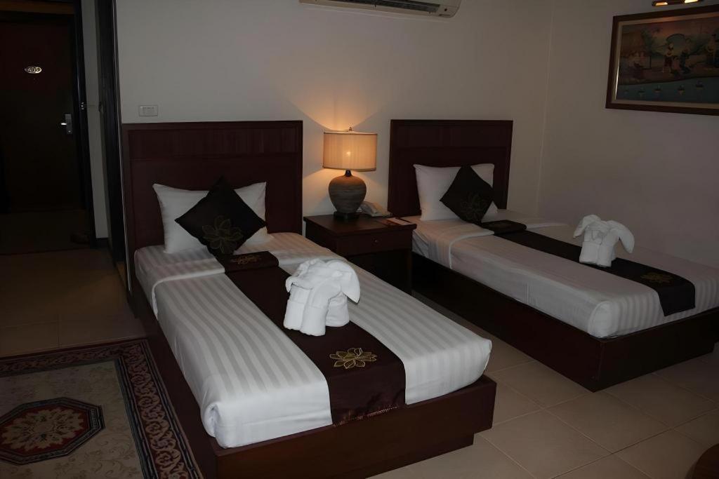 De Arni Hotel Bangkok Luaran gambar